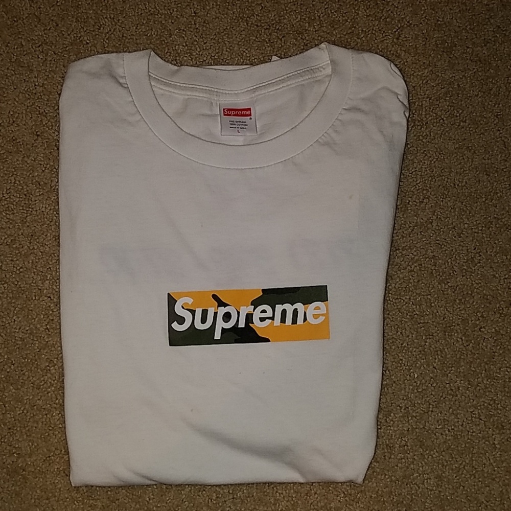 Supreme tee